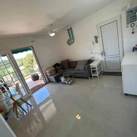 Flat Surrounded By Nature With Pool And Daire Son Parc